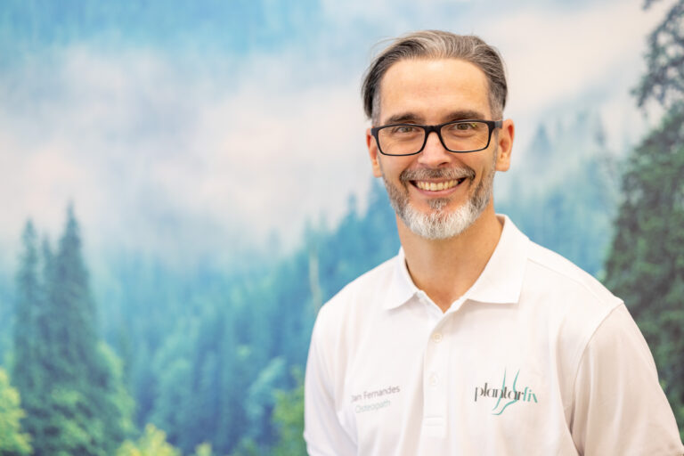 Plantar Fasciitis expert Dan Fernandes maidstone sports massage therapist